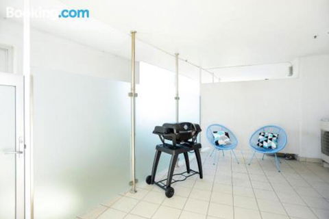 Bayline Beachfront Apartment No 4 - Holiday Adelaide 5