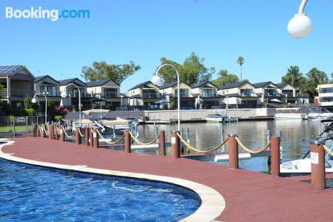 Brookwater Waterfront On Lake Mulwala - Holiday Adelaide 6