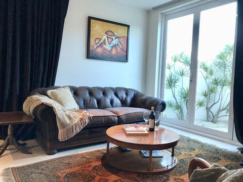 Beachfront By The CC Family Friendly Plunge Pool Steps To The Beach - Holiday Adelaide 1