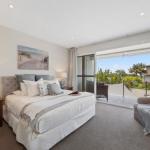 Beachfront By The CC Family Friendly Plunge Pool Steps To The Beach - Holiday Adelaide 0