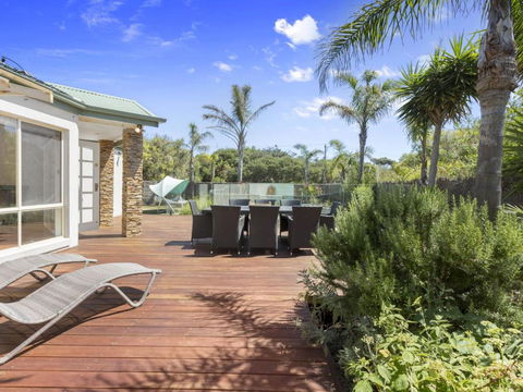 DIAMOND BAY RETREAT SORRENTO - Holiday Adelaide 6