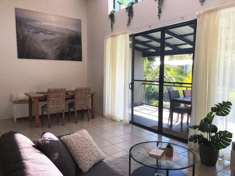 Baden 86 Rainbow Shores Walk To Beach Top Floor Air Conditioned Unit - Holiday Adelaide 0