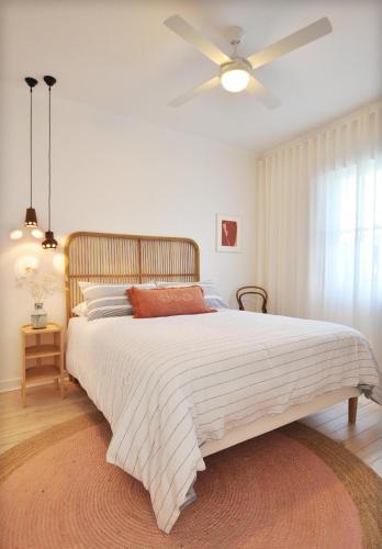 Pine At Arlos Refined Luxury In Glenelg - Holiday Adelaide 4