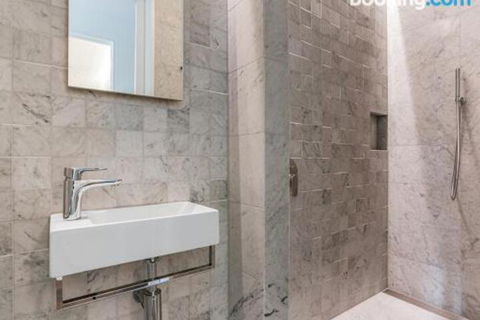 Ultimate Beachfront Living Sunshine Beach - Holiday Adelaide 6