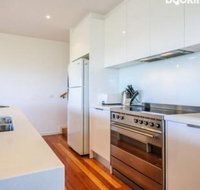 Villa Isola - Holiday Adelaide