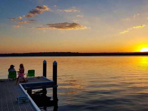 ESTUARY HOUSE Basin View 4pm Check Out Sundays - Holiday Adelaide 3