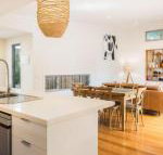 Island Pearl - Holiday Adelaide