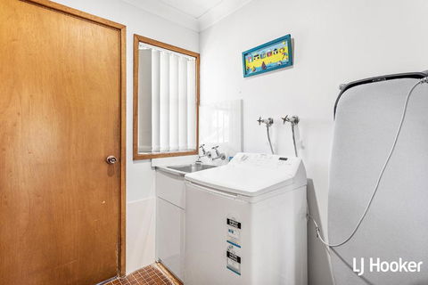 Cromarty Cottage 900m From Birubi Beach - Holiday Adelaide 5