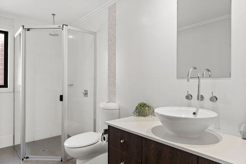 Shawhaven - Holiday Adelaide 3