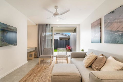 22 South Lennox Head - Holiday Adelaide 6