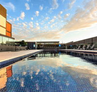 Enjoy Penthouse Living in the CBD - Holiday Adelaide