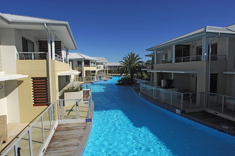 Pacific Blue 505-265 Sandy Point Road - Holiday Adelaide 3