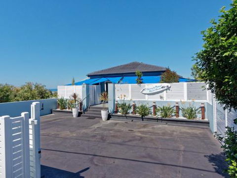 NANNY & POPPYS BEACH HOUSE Gerroa 4pm Check Out Sundays - Holiday Adelaide 5