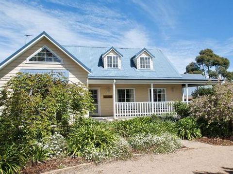 Lou Lous Cottage Southern Highlands 4pm Check Out Sundays - Holiday Adelaide 5