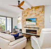 Kickenbach at Hyams Beach 4pm Check Out Sundays - Holiday Adelaide