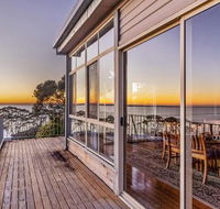 Sea Point at Hyams Beach 4pm Check Out Sundays - Holiday Adelaide