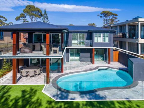 Vukeville Beachfront Luxury With Pool 4pm Check Out Sundays - Holiday Adelaide 0