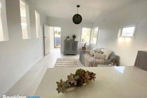 Geelong House - Holiday Adelaide 2