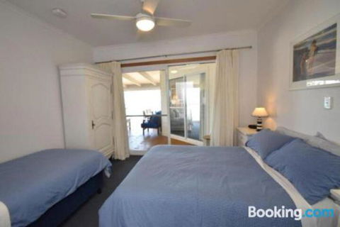 Miramar At Penneshaw KI - Holiday Adelaide 2