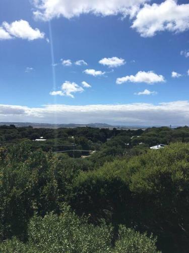 37 Oceanview Parade Sandy Point - Holiday Adelaide 2
