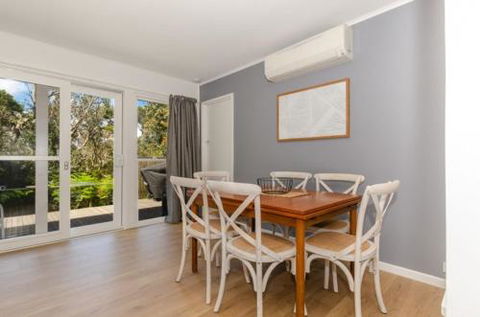 Rosella Cottage Waratah Bay - Holiday Adelaide 5