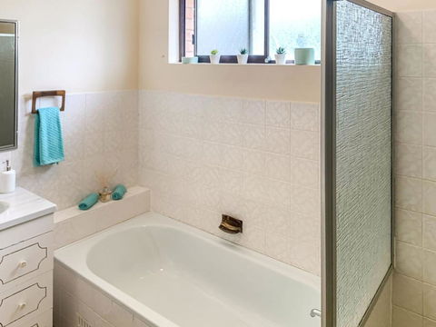 Fairburn Apartment 6 - Holiday Adelaide 2