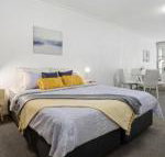 A Cozy  Modern Studio Next to Darling Harbour - Holiday Adelaide
