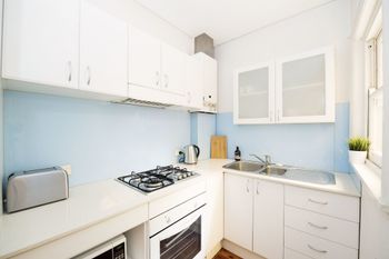 Manly Oasis H352 - Holiday Adelaide 1