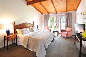 Araluen Lodge & Villas - Holiday Adelaide 4