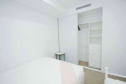 B03-darling Harbour 1 BDR APT - Holiday Adelaide 4