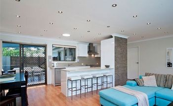 Little Beach House 8 Mistral Close - Holiday Adelaide 0