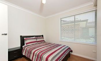Little Beach House 8 Mistral Close - Holiday Adelaide 6