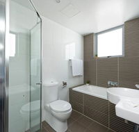 Astra Apartments Miller Street - Holiday Adelaide