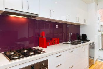 Mitford St. Elwood Lifestyle - Holiday Adelaide 4