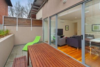 Mitford St. Elwood Lifestyle - Holiday Adelaide 3
