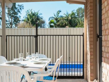 Seaclusion 2 2 Margaret Street - Holiday Adelaide 2
