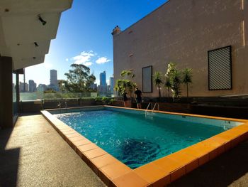 1 BR Park Breathtaking Sydney Skyline - Holiday Adelaide 1