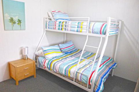 The Relax Shack At Culburra Beach Sleeps 7 - Holiday Adelaide 4