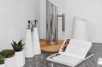 Heart Of Theatre District Pool & Gym - Holiday Adelaide 1