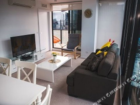 WaterFront Apartment - Holiday Adelaide 2