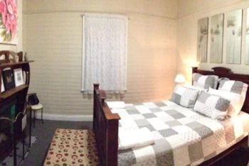 Edgeworth Street Manor - Holiday Adelaide 1