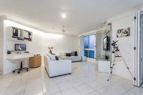 Penthouse On Suttons - Holiday Adelaide 5