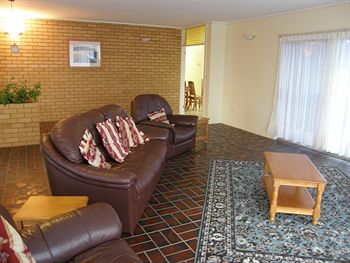Ambience Holiday Apartments - Holiday Adelaide 5