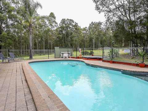 Vineyard Hill - Holiday Adelaide 3