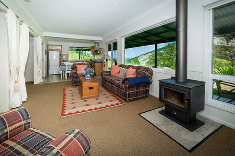 The Bryn At Tilba Family Cottage - Holiday Adelaide 6
