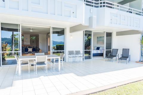 Frangipani 5 On Hamilton Island - Holiday Adelaide 0