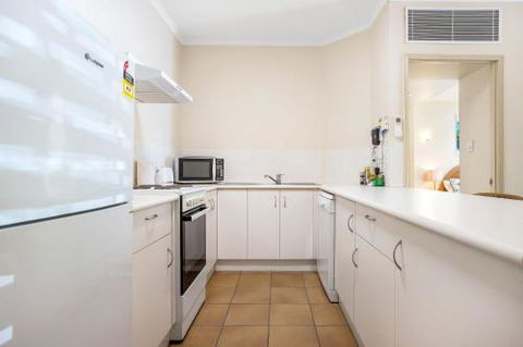 Taste Of The Tropics - Holiday Adelaide 1