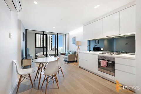 IFSuites (IFSTAYS) Light House Apartment - Holiday Adelaide 3