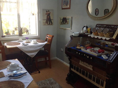 Seas The Day B & B - Holiday Adelaide 0