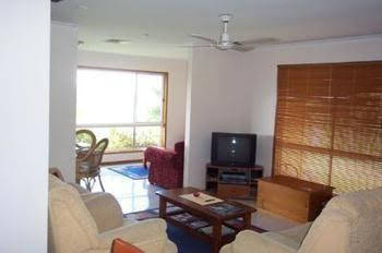Maleny Mountain Retreat - Holiday Adelaide 1
